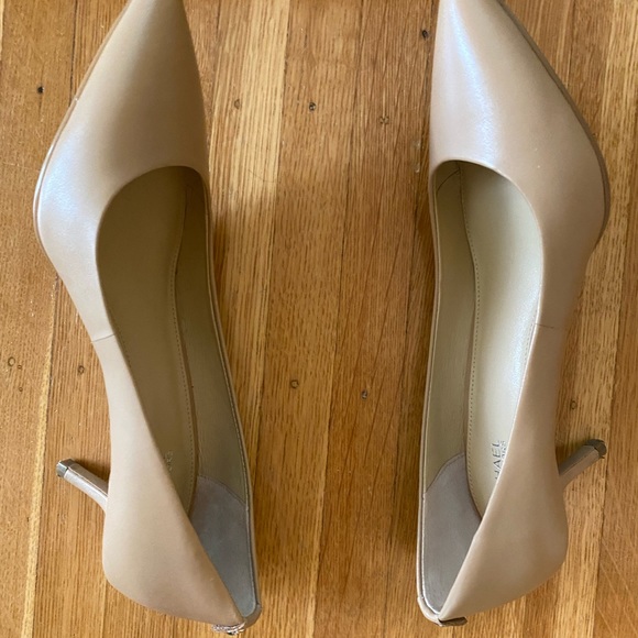 Michael Kors Kitten Dorothy flex pumps-Nude - Picture 5 of 11